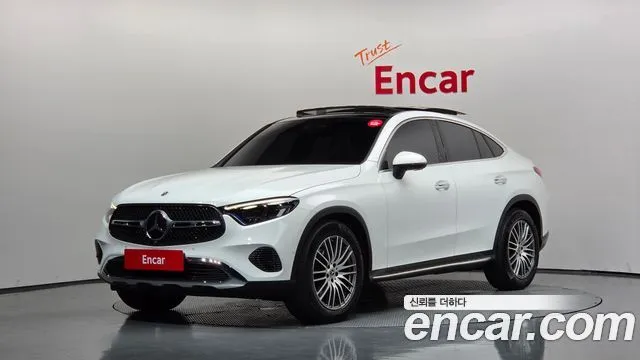 Mercedes-Benz GLC-Class GLC300 4MATIC Avnatgarde Coupe