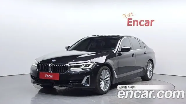 BMW 5-Series 530e Luxury