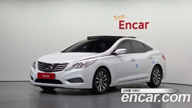 Hyundai Grandeur HG240 Luxury