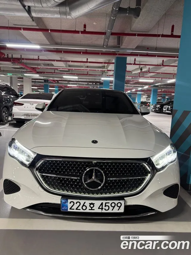 Mercedes-Benz E-Class E200 Avantgarde