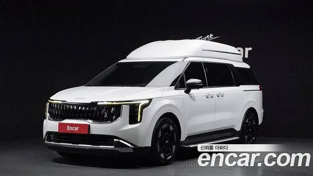 Kia Canival HEV 9-Seater Hi-Limousine