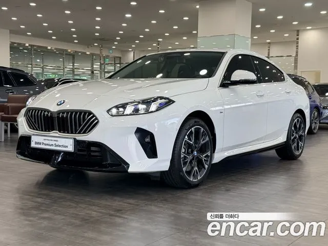 BMW 2-Series 220 M Sport Design
