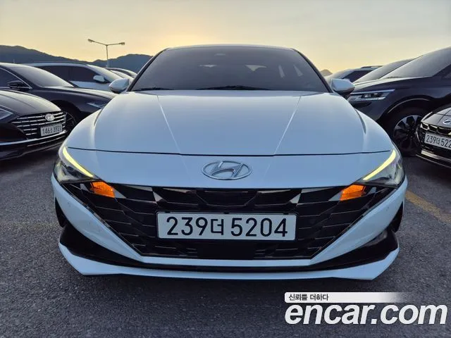 Hyundai AVANTE 1.6