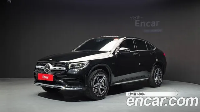Mercedes-Benz GLC-Class GLC300e 4MATIC Coupe
