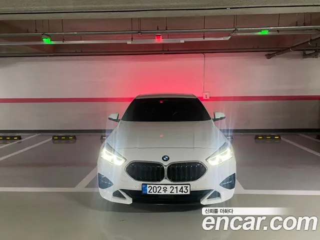 BMW 2-Series 220i Sport