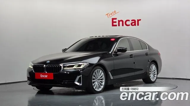 BMW 5-Series 530i Luxury