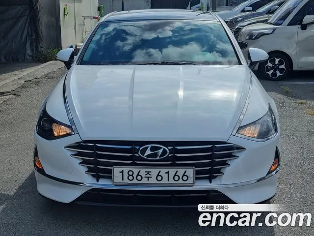 Hyundai Sonata 2.0