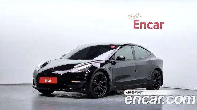 Tesla Model 3 Long Range AWD