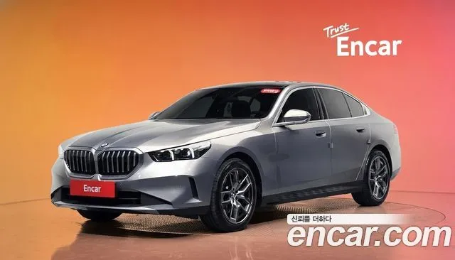 BMW 5-Series 520i
