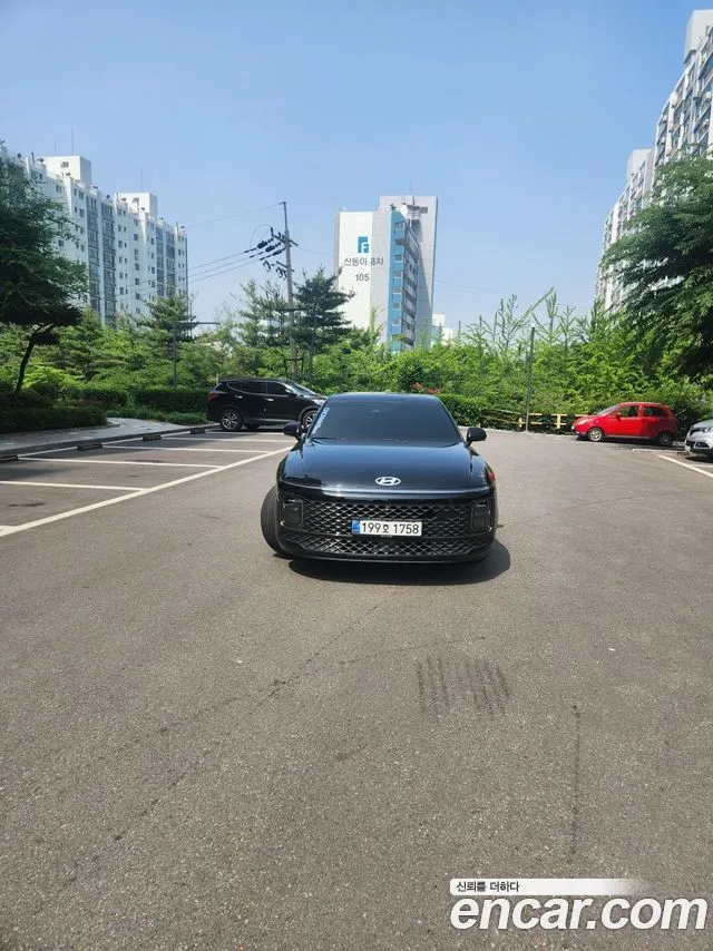 Hyundai Grandeur Calligraphy