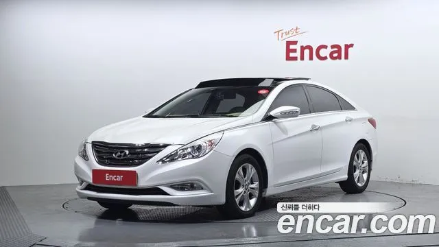 Hyundai Sonata Top
