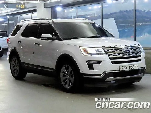 Ford Explorer 2.3 Limited 4WD