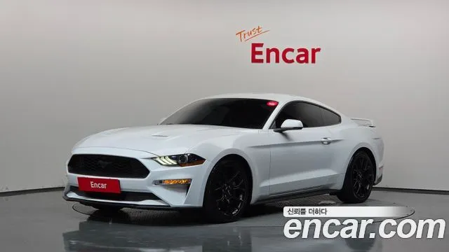 Ford Mustang Coupe