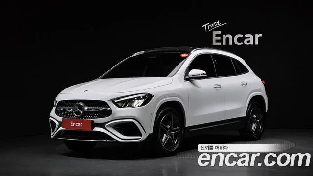 Mercedes-Benz GLA-Class GLA250 4MATIC
