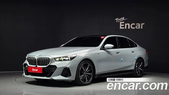 BMW 5-Series 530i xDrive M Sport