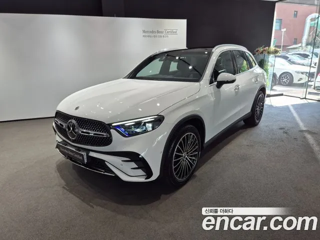 Mercedes-Benz GLC-Class GLC300 4MATIC AMG Line