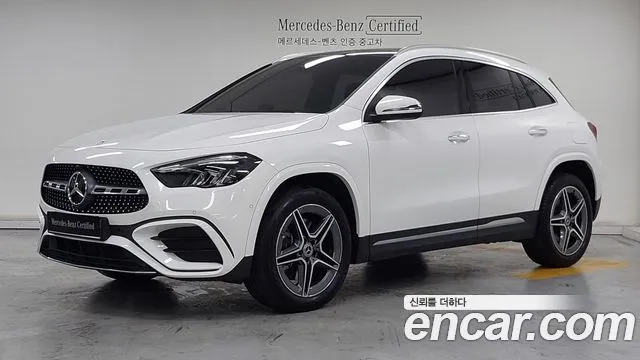 Mercedes-Benz GLA-Class GLA250 4MATIC