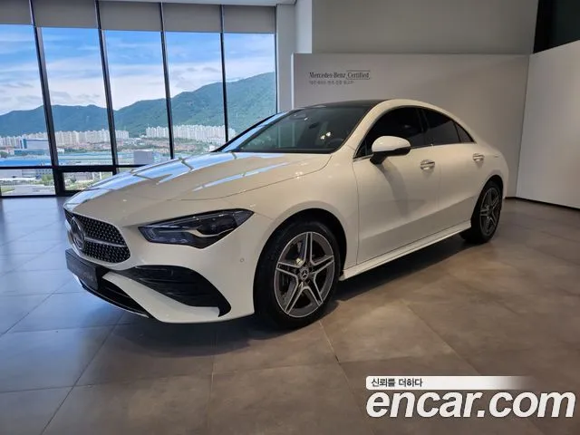 Mercedes-Benz CLA-Class CLA250 4MATIC