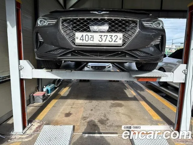 Genesis G70 2.0T AWD
