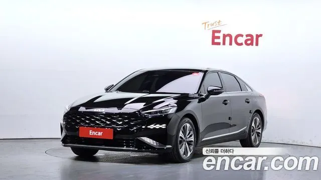 Kia K8 Signature