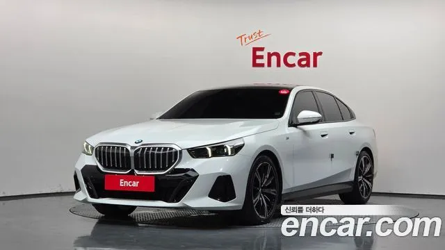 BMW 5-Series 530i xDrive M Sport
