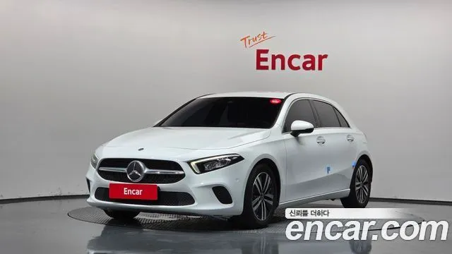 Mercedes-Benz A-Class A220 Hatchback