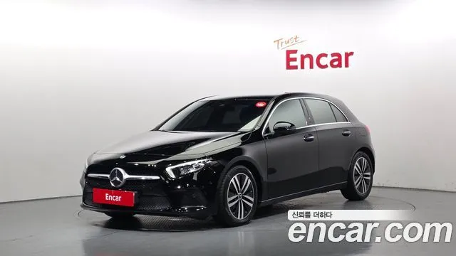 Mercedes-Benz A-Class A220 Hatchback