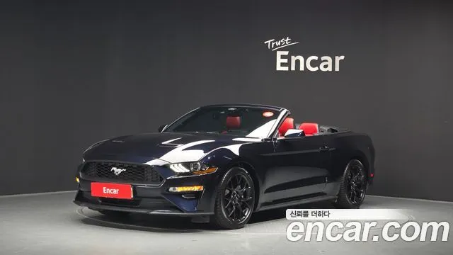 Ford Mustang Convertible