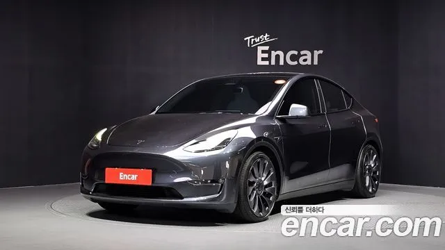 Tesla Model Y Performance AWD