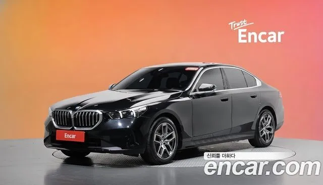 BMW 5-Series 520i