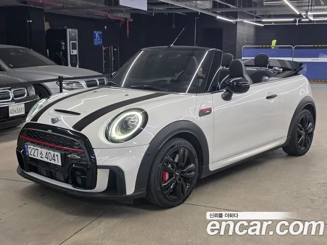 Mini Cooper Convertible JCW