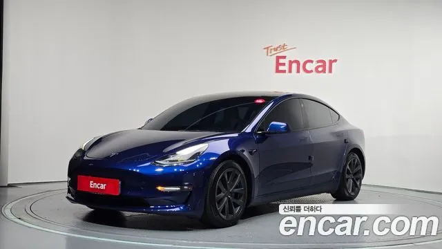 Tesla Model 3 Long Range AWD
