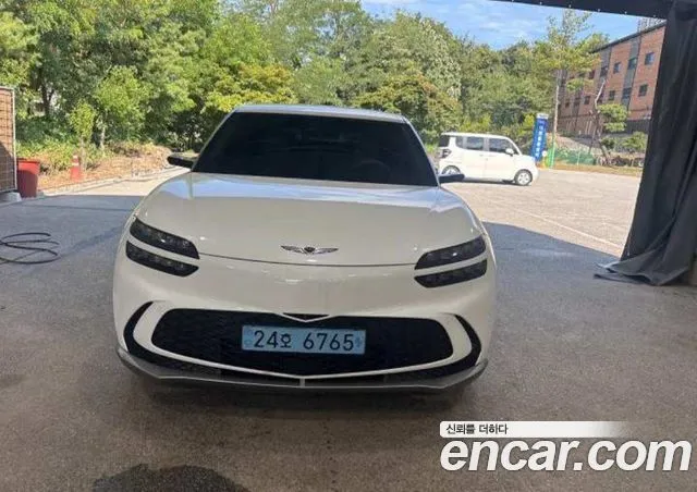 Genesis GV60 Standard