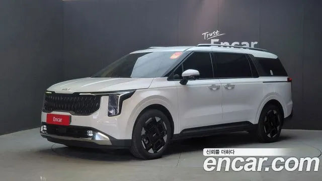 Kia Canival HEV 9seater Signature