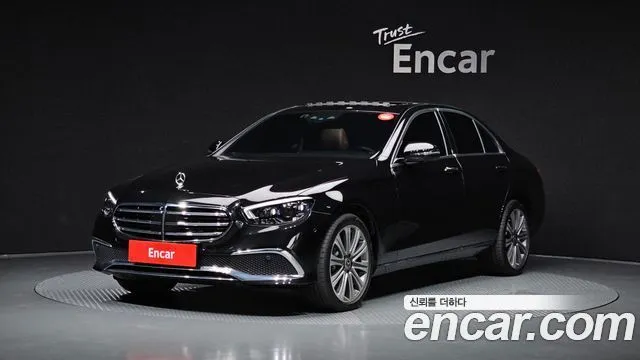 Mercedes-Benz E-Class E300e 4MATIC Exclusive