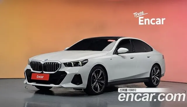 BMW 5-Series 530i xDrive M Sport