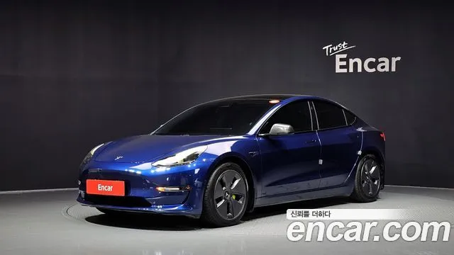Tesla Model 3 Long Range AWD