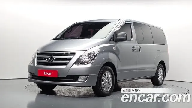Hyundai Starex 5-Seater LPi VAN