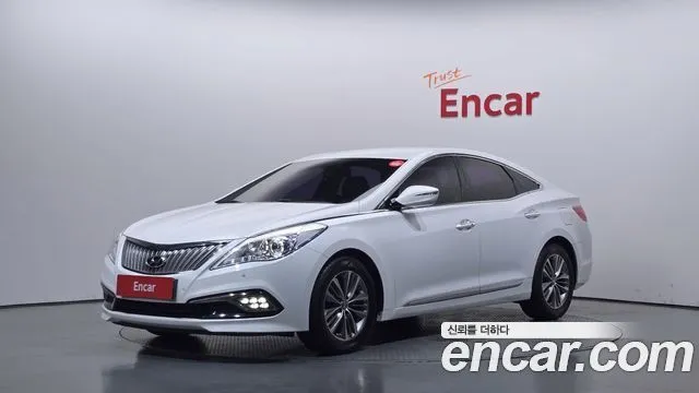 Hyundai Grandeur HG240 Modern