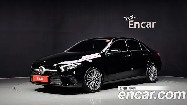 Mercedes-Benz A-Class A250 4MATIC Sedan