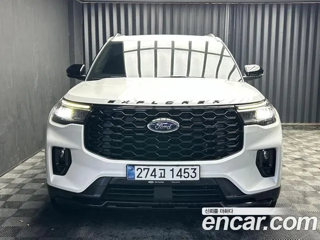 Ford Explorer 2.3 ST-Line 4WD