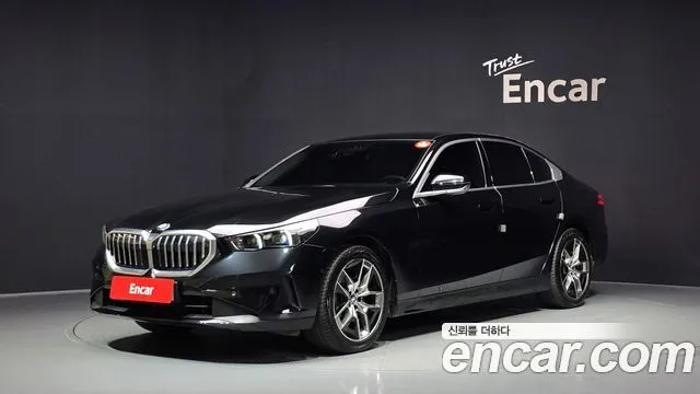 BMW 5-Series 520i