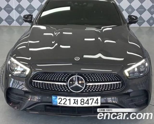Mercedes-Benz E-Class E350 4MATIC AMG Line