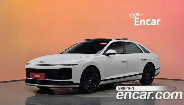 Hyundai Grandeur Calligraphy