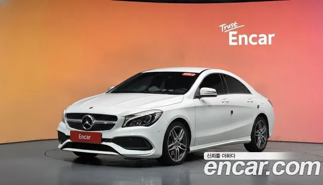 Mercedes-Benz CLA-Class CLA220 AMG Line