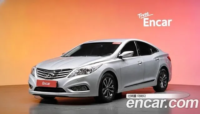 Hyundai Grandeur HG240 Luxury