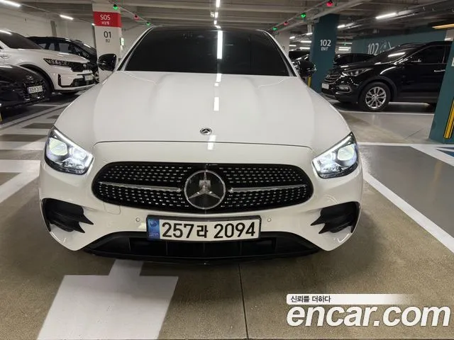 Mercedes-Benz E-Class E350 4MATIC AMG Line