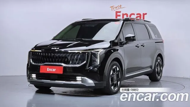 Kia Canival HEV 9seater Signature
