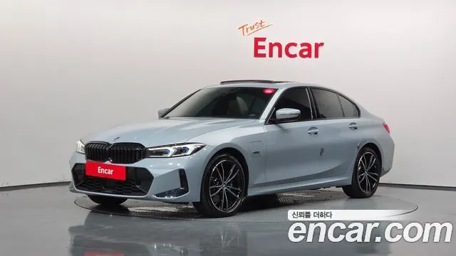 BMW 3-Series 330e M Sport