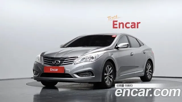 Hyundai Grandeur HG240 Luxury